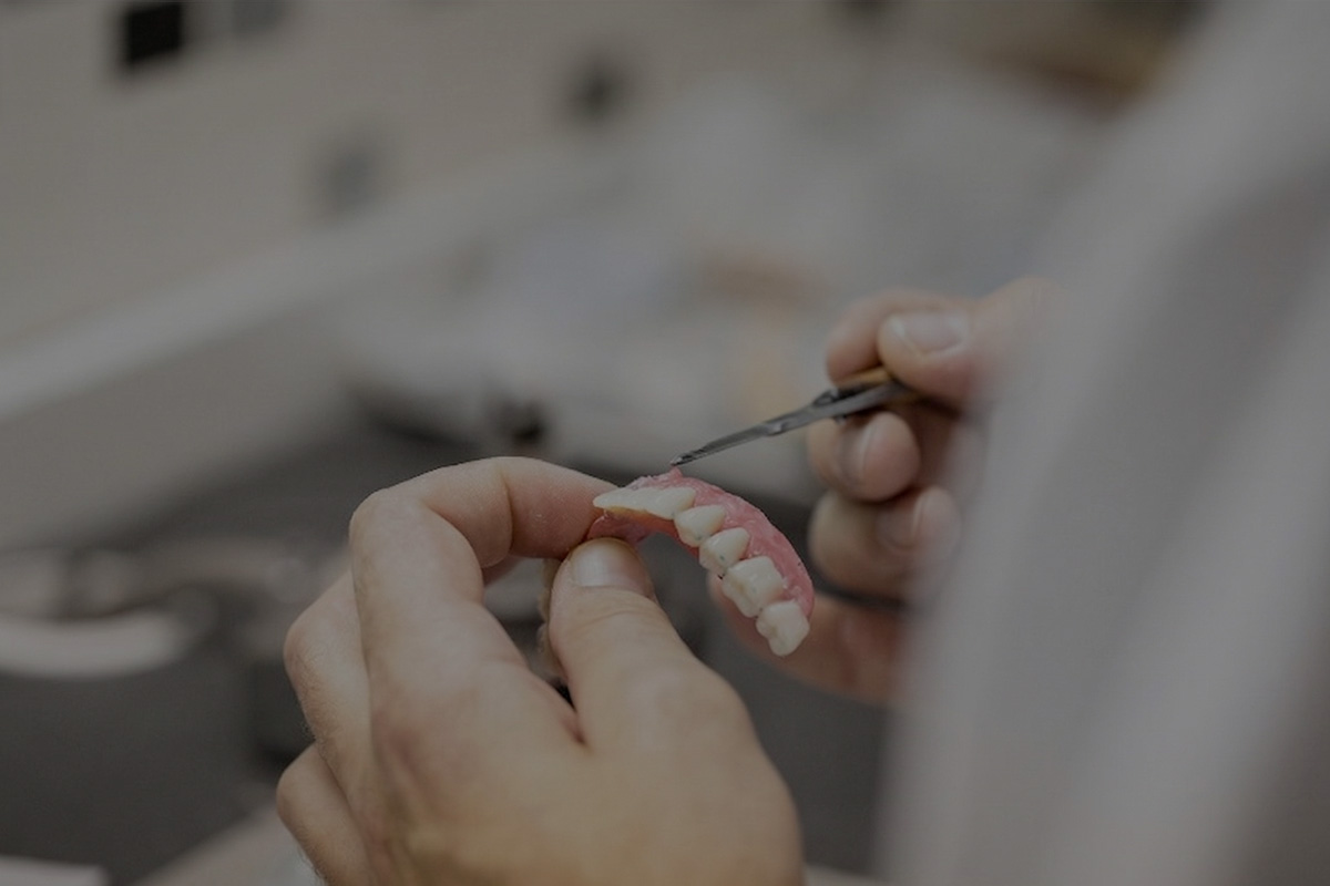 Prótesis y Rehabilitación Oral